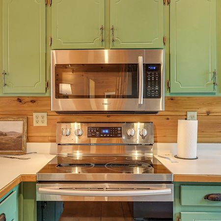 Cozy Cabin In Private Location With Hot Tub And Grill! 블루리지 외부 사진